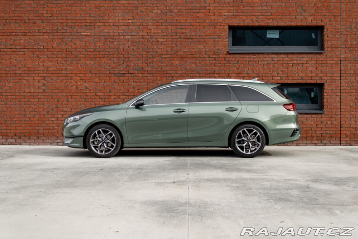 Kia Ostatní modely Ceed SW  Ceed SW 1.5 T-GDi | GOLD 2025