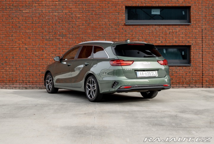 Kia Ostatní modely Ceed SW  Ceed SW 1.5 T-GDi | GOLD 2025