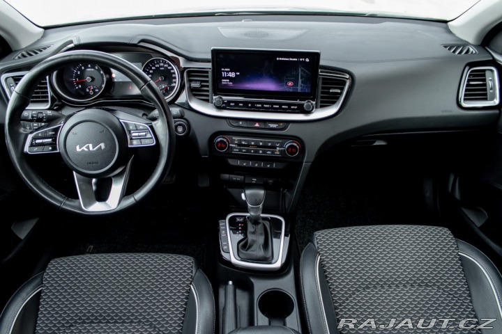 Kia Ostatní modely Ceed SW Ceed SW 1.5 T-GDi | GOLD 2025
