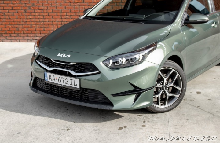 Kia Ostatní modely Ceed SW Ceed SW 1.5 T-GDi | GOLD 2025