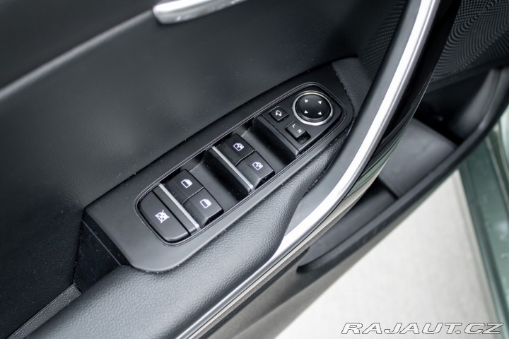 Kia Ostatní modely Ceed SW Ceed SW 1.5 T-GDi | GOLD 2025
