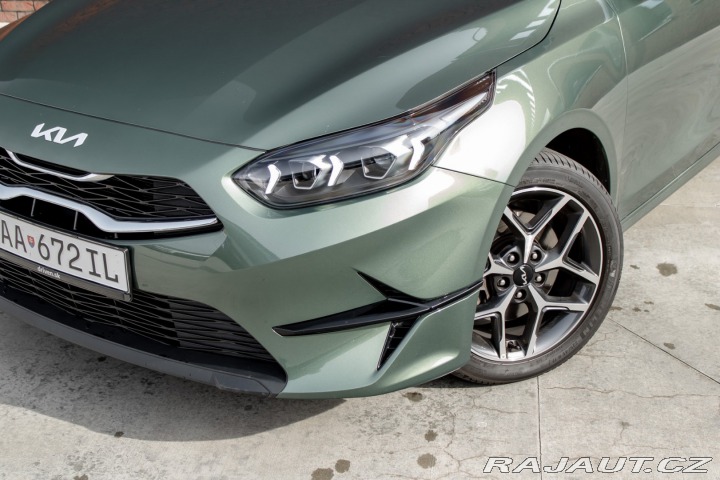 Kia Ostatní modely Ceed SW Ceed SW 1.5 T-GDi | GOLD 2025