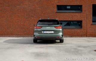 Kia Ostatní modely Ceed SW Ceed SW 1.5 T-GDi | GOLD 2025