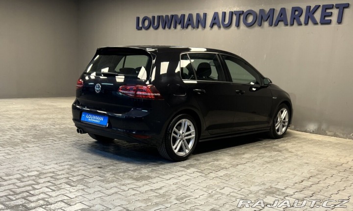 Volkswagen Golf 2.0 TDI DSG GTD 2015