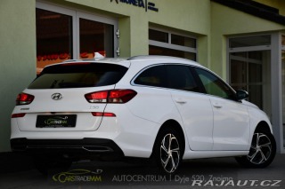 Hyundai i30 1.6CRDi NAVI KAMERA CARPL 2022