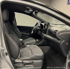 Toyota Yaris 1.5 Hybrid AT PREMIERE ED 2025