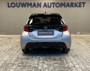 Toyota Yaris 1.5 Hybrid AT PREMIERE ED 2025