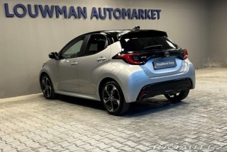 Toyota Yaris 1.5 Hybrid AT PREMIERE ED 2025