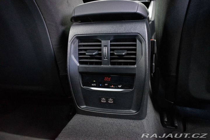 BMW 4 420d xD ///M*ZÁRUKA*TAŽNÉ 2025