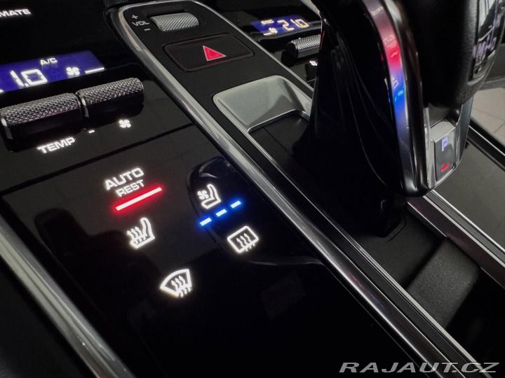 Porsche Panamera 4S 324kW*Chrono*Webasto*P 2018