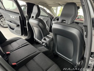 Volvo V60 B3 AUT*120kW*KeyLess*LED* 2022