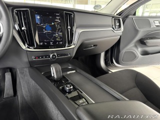 Volvo V60 B3 AUT*120kW*KeyLess*LED* 2022