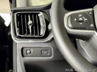 Volvo V60 B3 AUT*120kW*KeyLess*LED* 2022