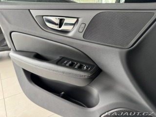Volvo V60 B3 AUT*120kW*KeyLess*LED* 2022