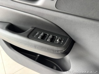 Volvo V60 B3 AUT*120kW*KeyLess*LED* 2022