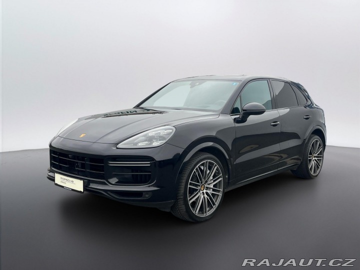 Porsche Cayenne Turbo 2021
