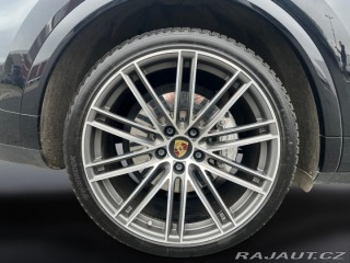 Porsche Cayenne Turbo 2021