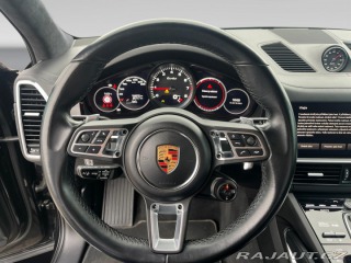 Porsche Cayenne Turbo 2021