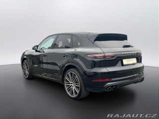 Porsche Cayenne Turbo 2021