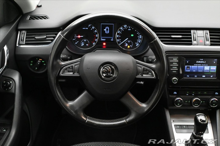 Škoda Octavia 1,6 TDI 77 kW DSG Ambitio 2014