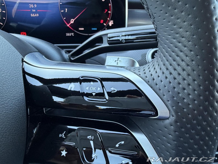 Mercedes-Benz C 300T 4Matic AMG Distronic 2025