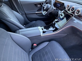Mercedes-Benz C 300T 4Matic AMG Distronic 2025