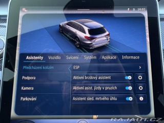 Mercedes-Benz C 300T 4Matic AMG Distronic 2025