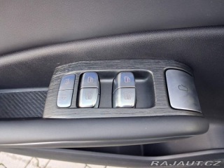 Omoda Ostatní modely 7 Premium 1.6 tGDI ICE AWD 2026