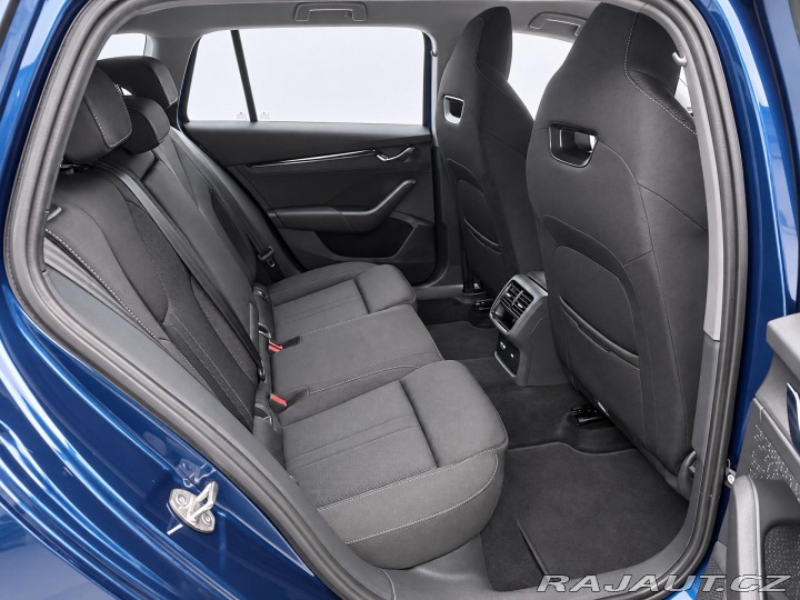Škoda Octavia 2,0 TDI 110kW DSG Sportli 2023