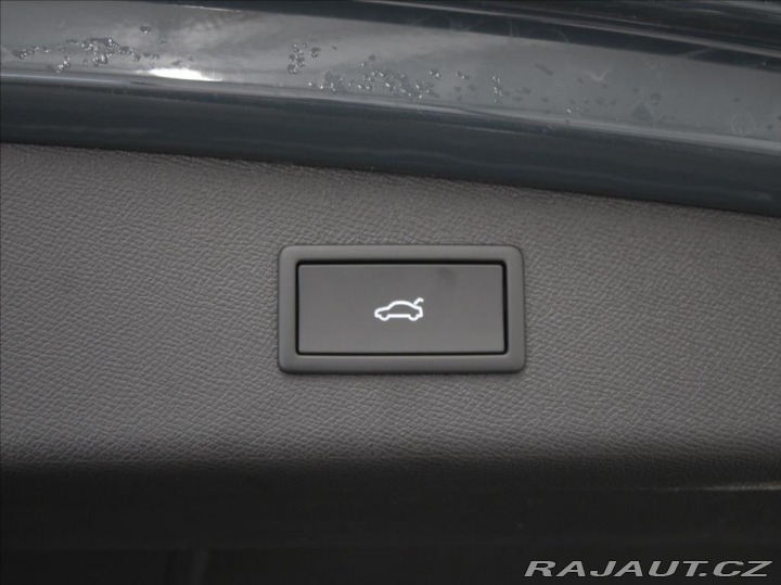 Cupra Leon 2,0 TSI 333k DSG 4WD VZ R 2026