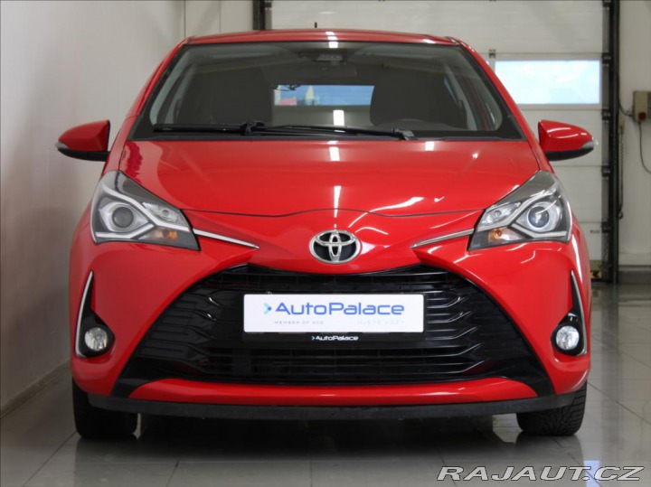 Toyota Yaris 1,5 i 82kW 1.maj.ČR 52tkm 2018