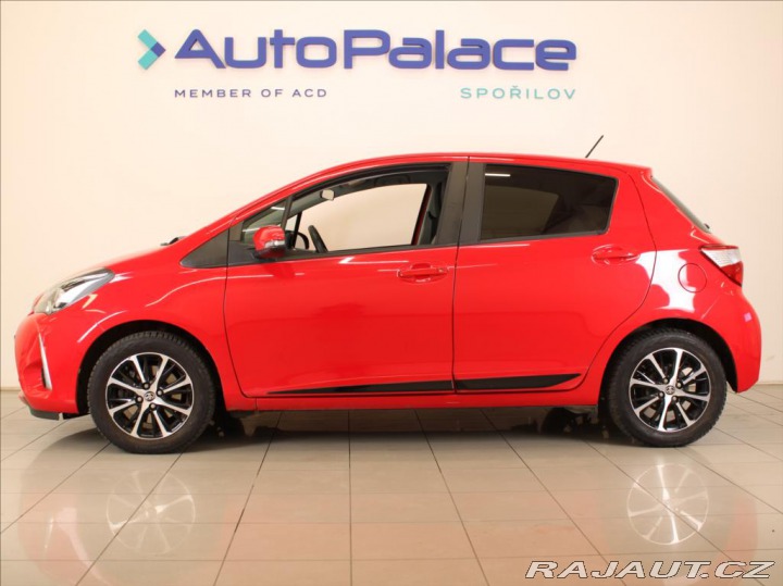 Toyota Yaris 1,5 i 82kW 1.maj.ČR 52tkm 2018