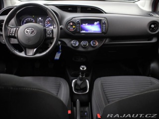 Toyota Yaris 1,5 i 82kW 1.maj.ČR 52tkm 2018