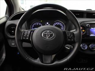 Toyota Yaris 1,5 i 82kW 1.maj.ČR 52tkm 2018