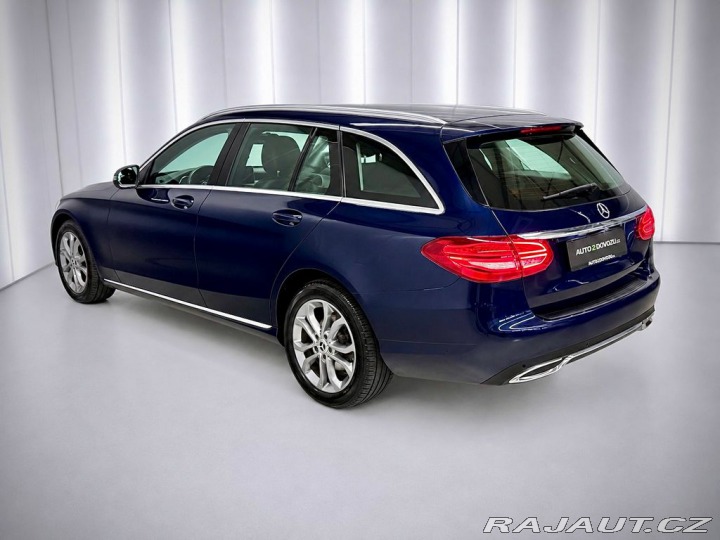 Mercedes-Benz C 4MATIC AVANTGARDE, LED, T 2017