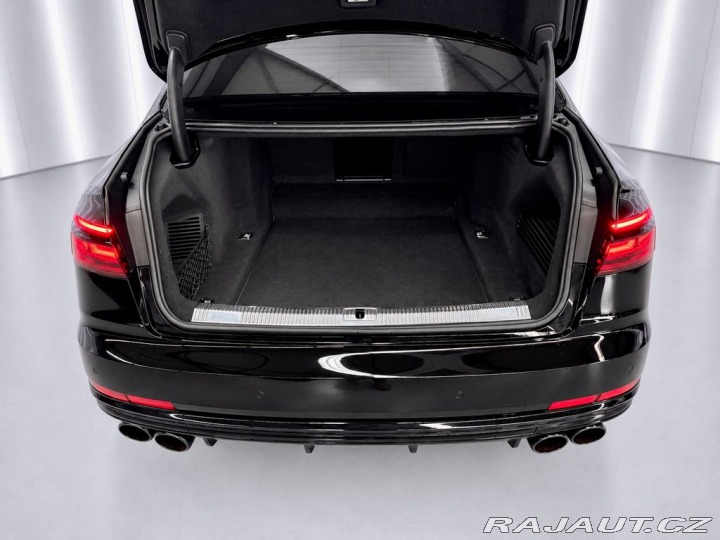 Audi S8 V8T QUATTRO, WEBASTO, PAN 2021