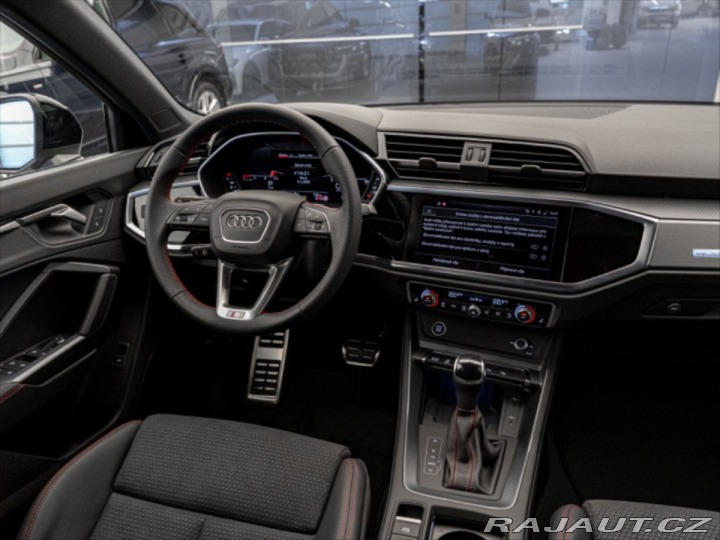 Audi Q3 q S tronic, nákup 1/26 11 1800