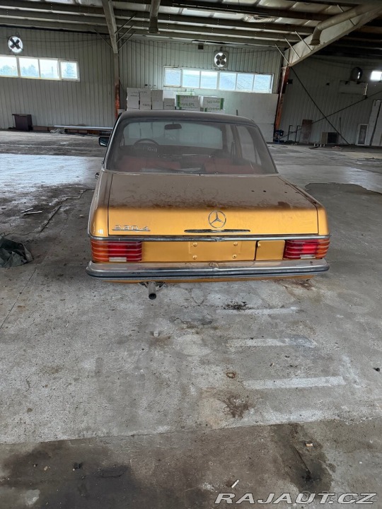 Mercedes-Benz Ostatní modely 115 W 115 230 1974