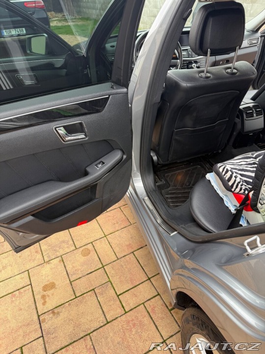 Mercedes-Benz E 2,0   220 CDI kombi - sup 2010