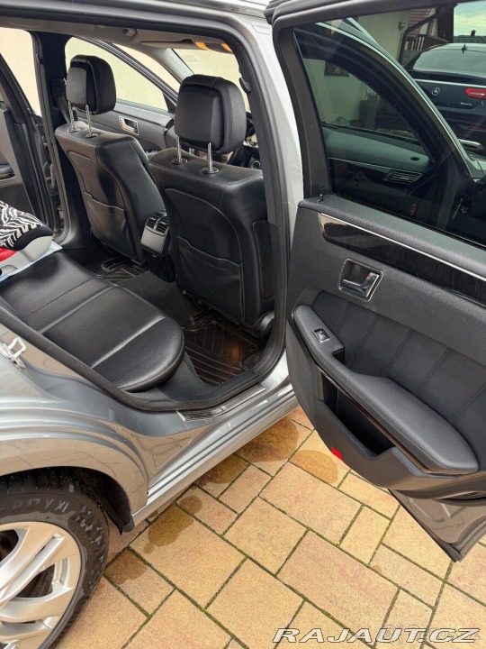 Mercedes-Benz E 2,0   220 CDI kombi - sup 2010