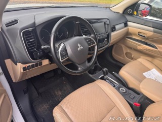 Mitsubishi Outlander 2,2 2013