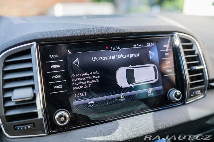 Škoda Karoq 1,6 TDI Style Automat 2018