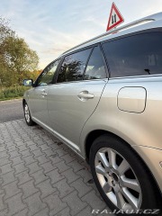 Toyota Avensis  2007