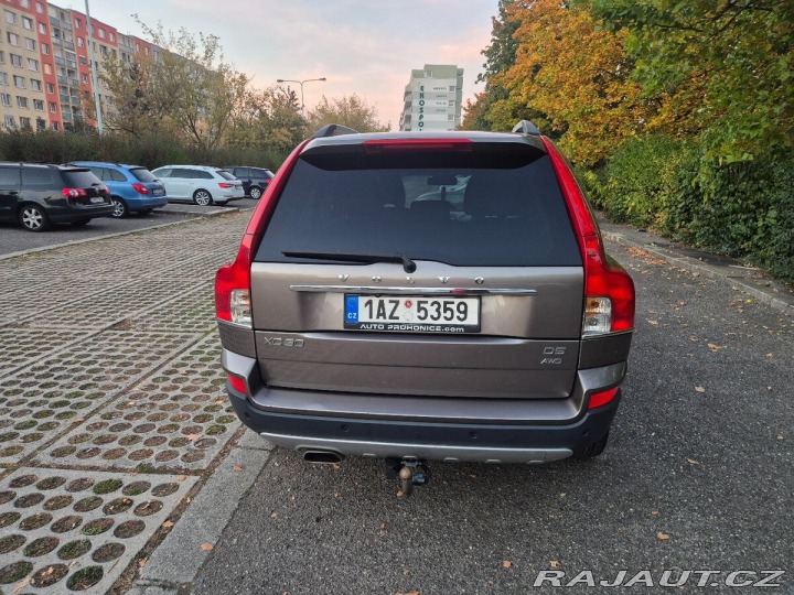 Volvo XC90 2,4 D5 Executive 2011, 2010