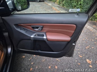 Volvo XC90 2,4   D5 Executive 2011, 2010