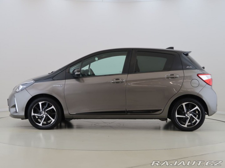 Toyota Yaris 1.5Hybrid,54KW,CZ,1Maj 2019
