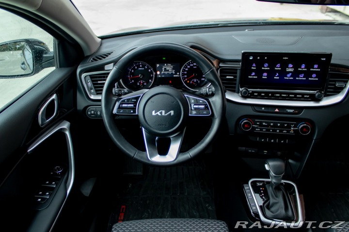 Kia Ostatní modely Ceed SW Ceed SW 1.5 T-GDi | GOLD 2025