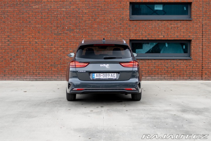 Kia Ostatní modely Ceed SW Ceed SW 1.5 T-GDi | GOLD 2025