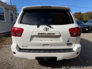 Toyota Ostatní modely SEQUOIA SR5 5.7V8 4WD 2014