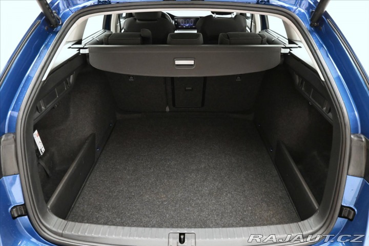 Škoda Octavia 2,0 TDI 110kW DSG Ambient 2024